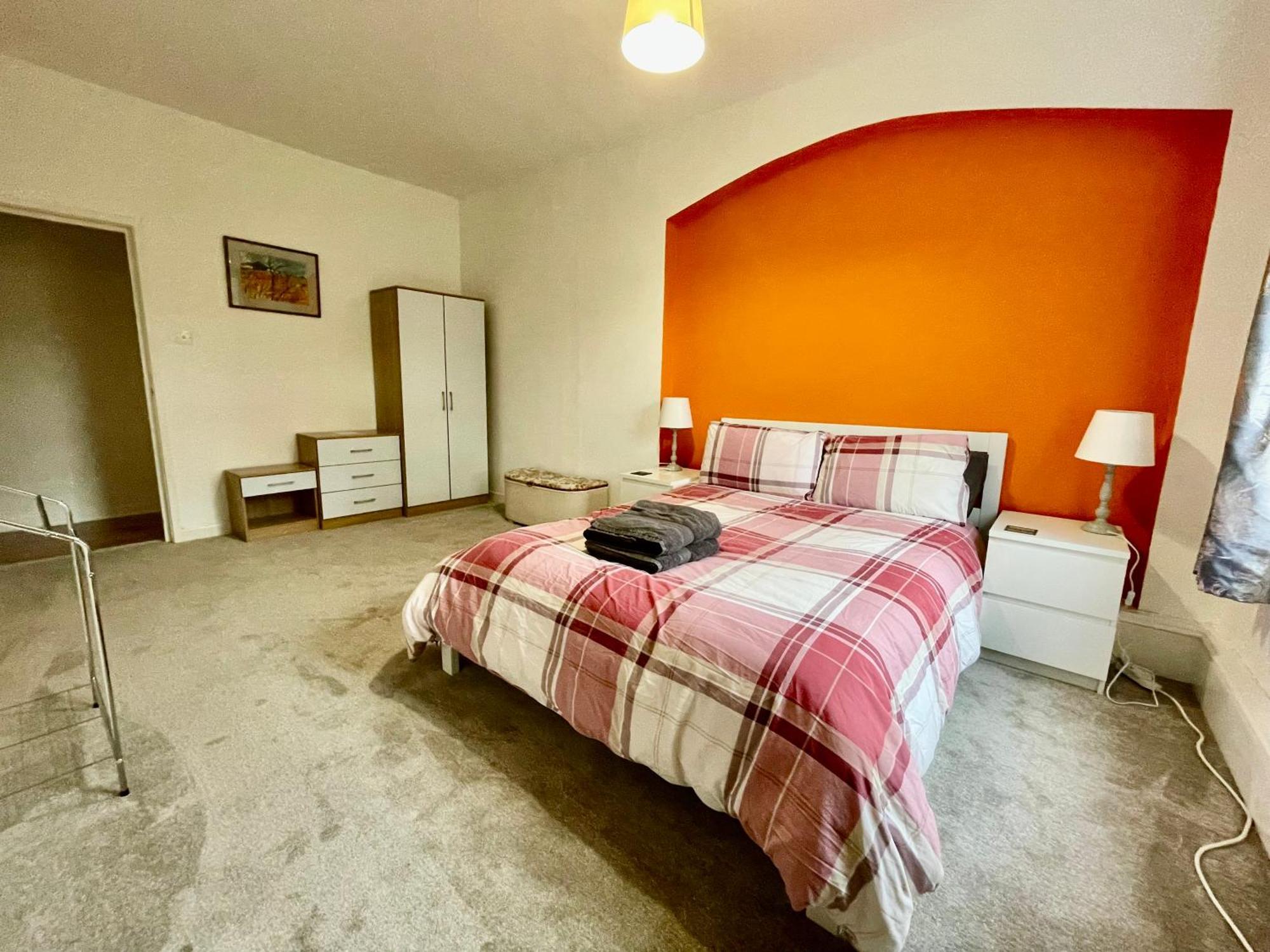 Spacious 3 Bedroom Garden Apartment In Snowdonia National Park Garndolbenmaen Kültér fotó
